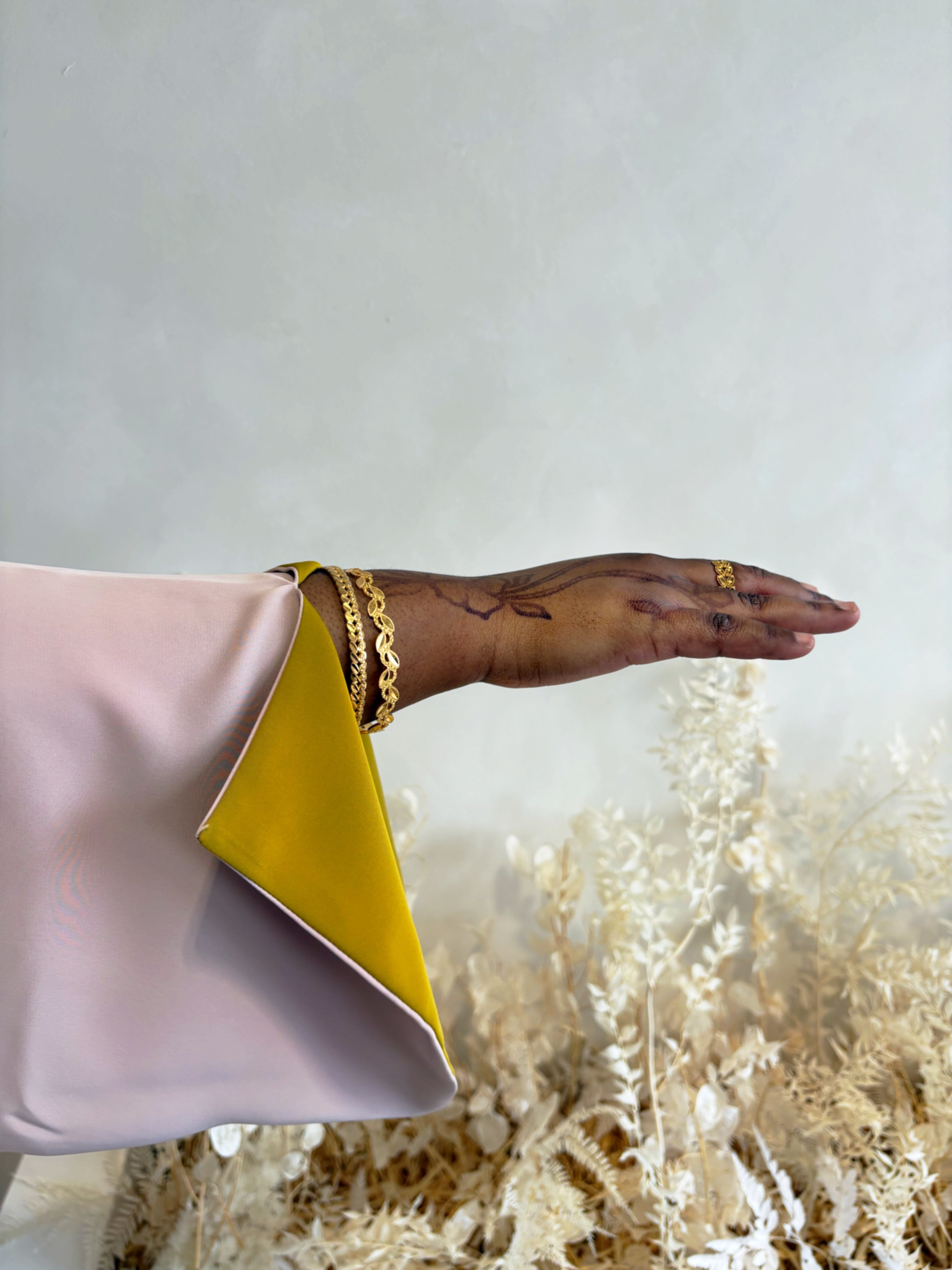 Lime Reef Abaya / Salt and Sand